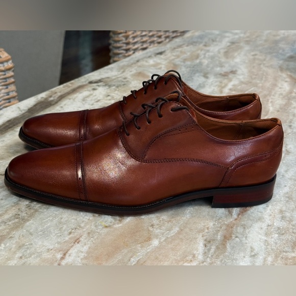 Men’s FLORSHEIM’S Sorreto Cap Toe Oxfords- brown leather. Size 10.5 - Picture 5 of 9